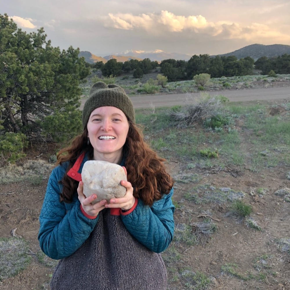 Meet your Posher, Laura